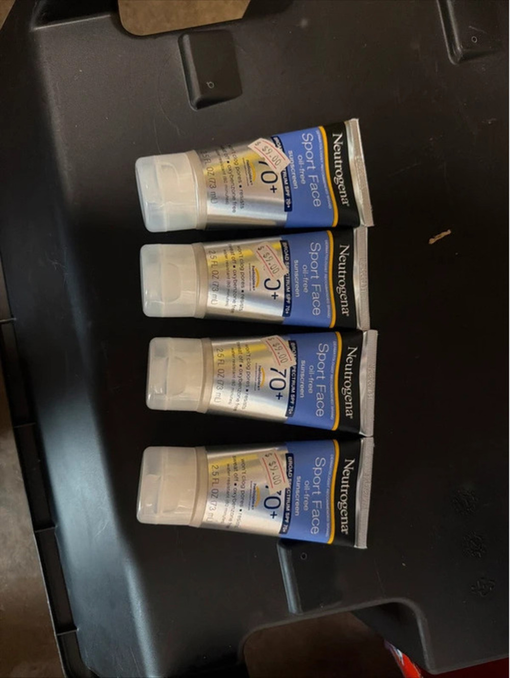 4X Neutrogena Ultimate Sport Face Sunblock Lotion SPF 70 2.5oz
